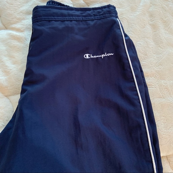 CHAMPION lined women’s pants size medium - Picture 8 of 9